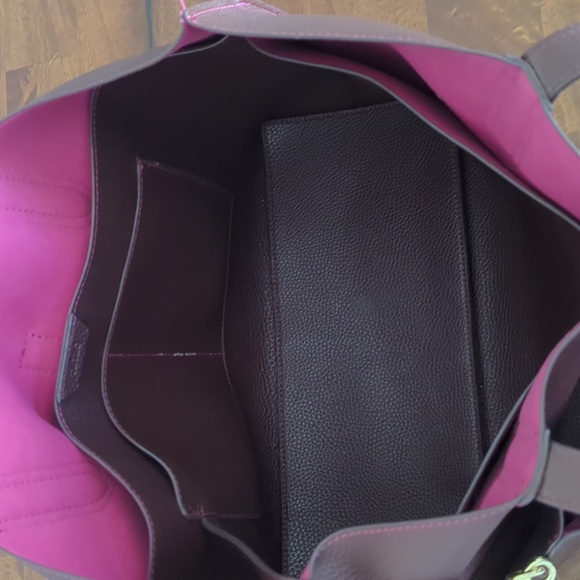 Dark Purple Tutilo Tote Fits EVERYTHING - Picture 11 of 11